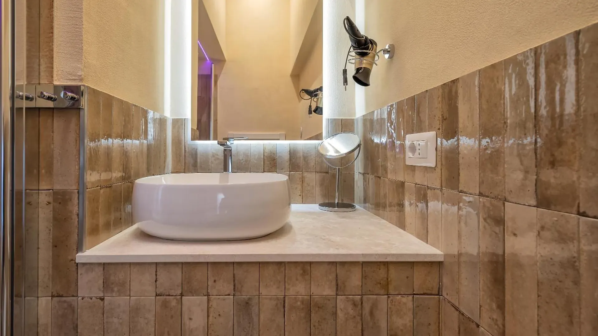 Suite Zaccariaexclusive Suite W Private Entrance ألغيرو